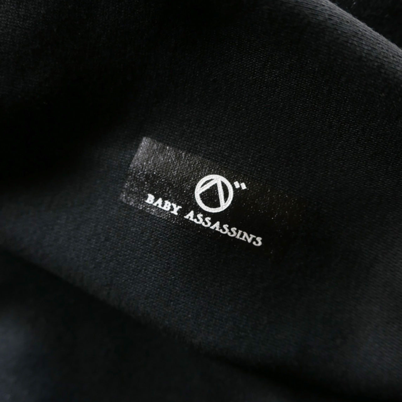 ベイビーわるきゅーれ × Behind the Scenes®︎ コラボスウェット 01