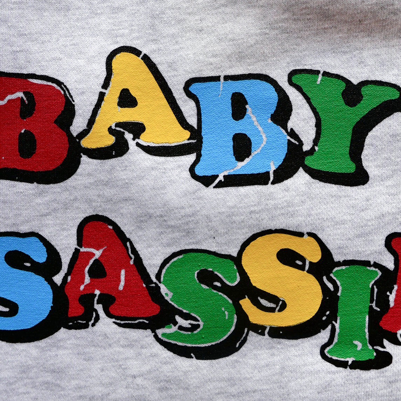 ベイビーわるきゅーれ × Behind the Scenes®︎ コラボスウェット 02